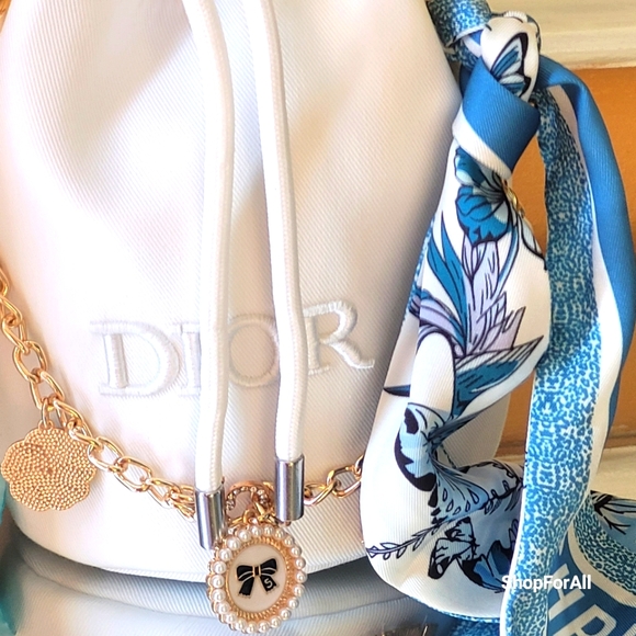 Dior - Picture 9 of 16